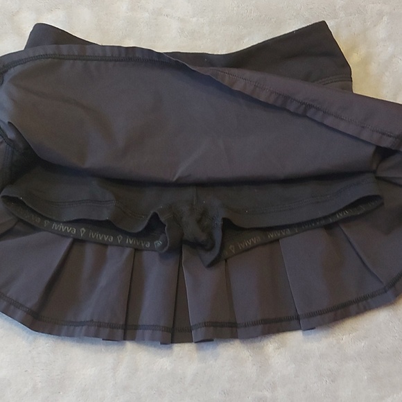 IVIVVA (by Lululemon) Skirt - Picture 4 of 5